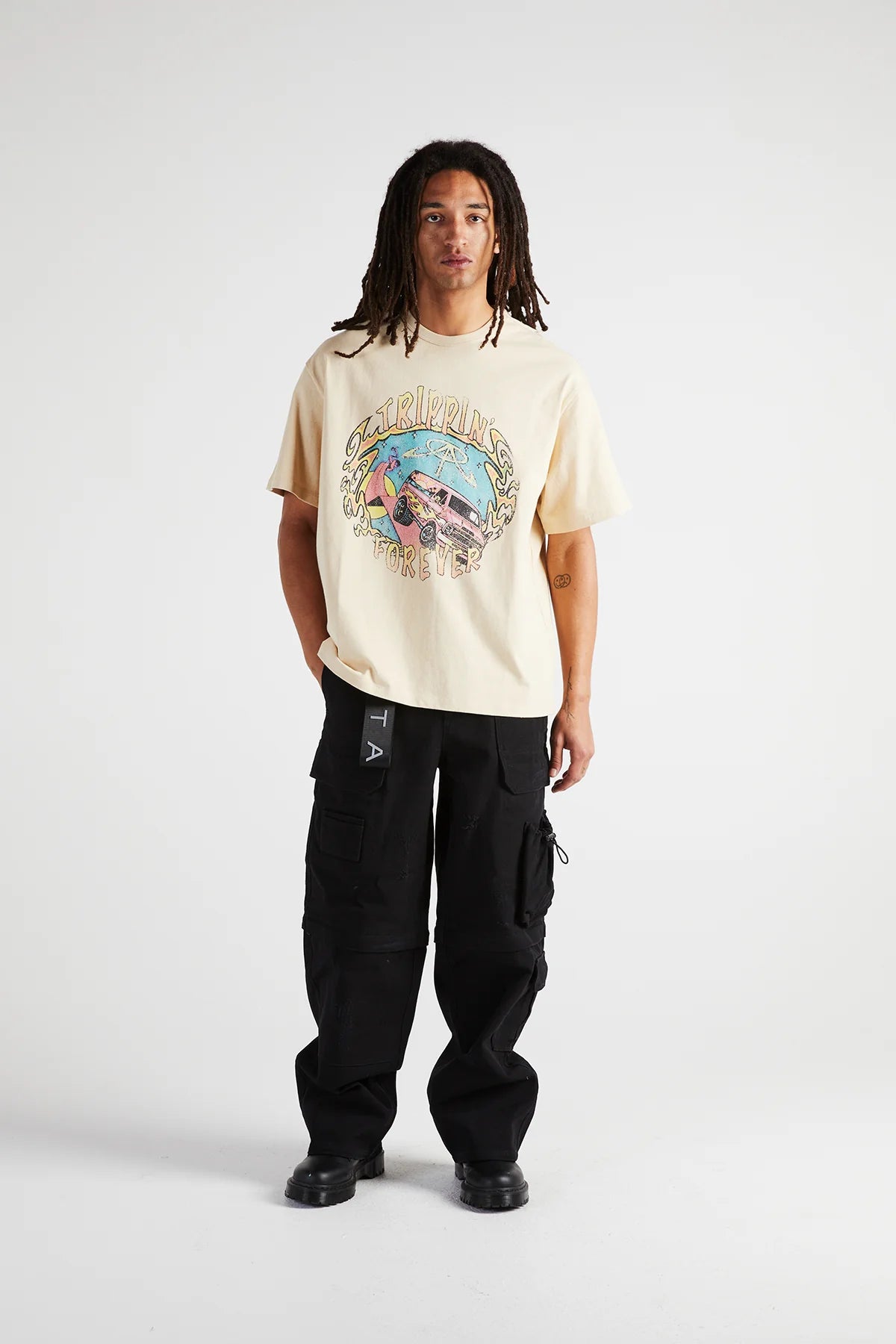 RtA Oversized Trippin Forever Tee